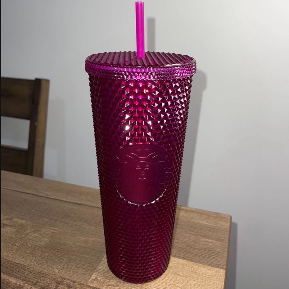 Starbucks berry cup